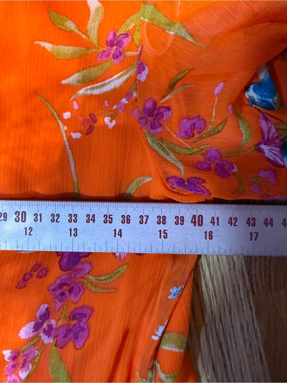 Calvin Klein Orange Floral V-Neck Midi Dress - Picture 6 of 9